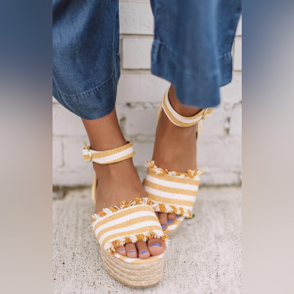 NWOT Charlotte Russe Espadrilles Wedge Platforms with Ankle Strap